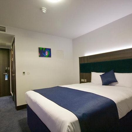 Ramada By Wyndham Cobham Hotel Cobham  Luaran gambar