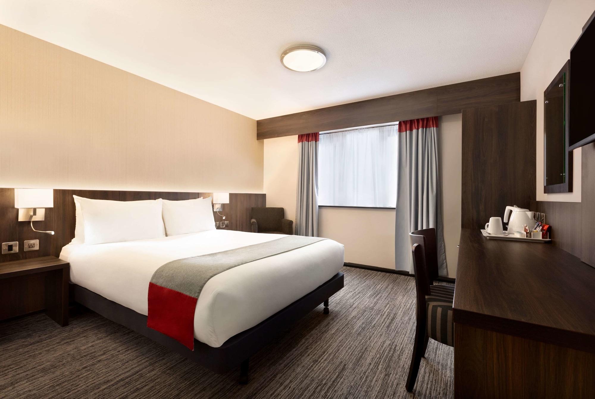 Ramada By Wyndham Cobham Hotel Cobham  Luaran gambar
