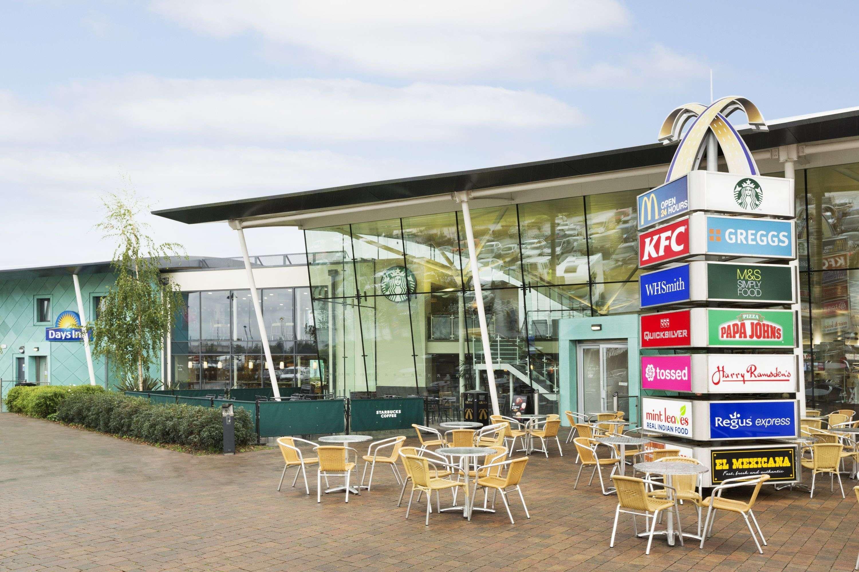 Ramada By Wyndham Cobham Hotel Cobham  Luaran gambar