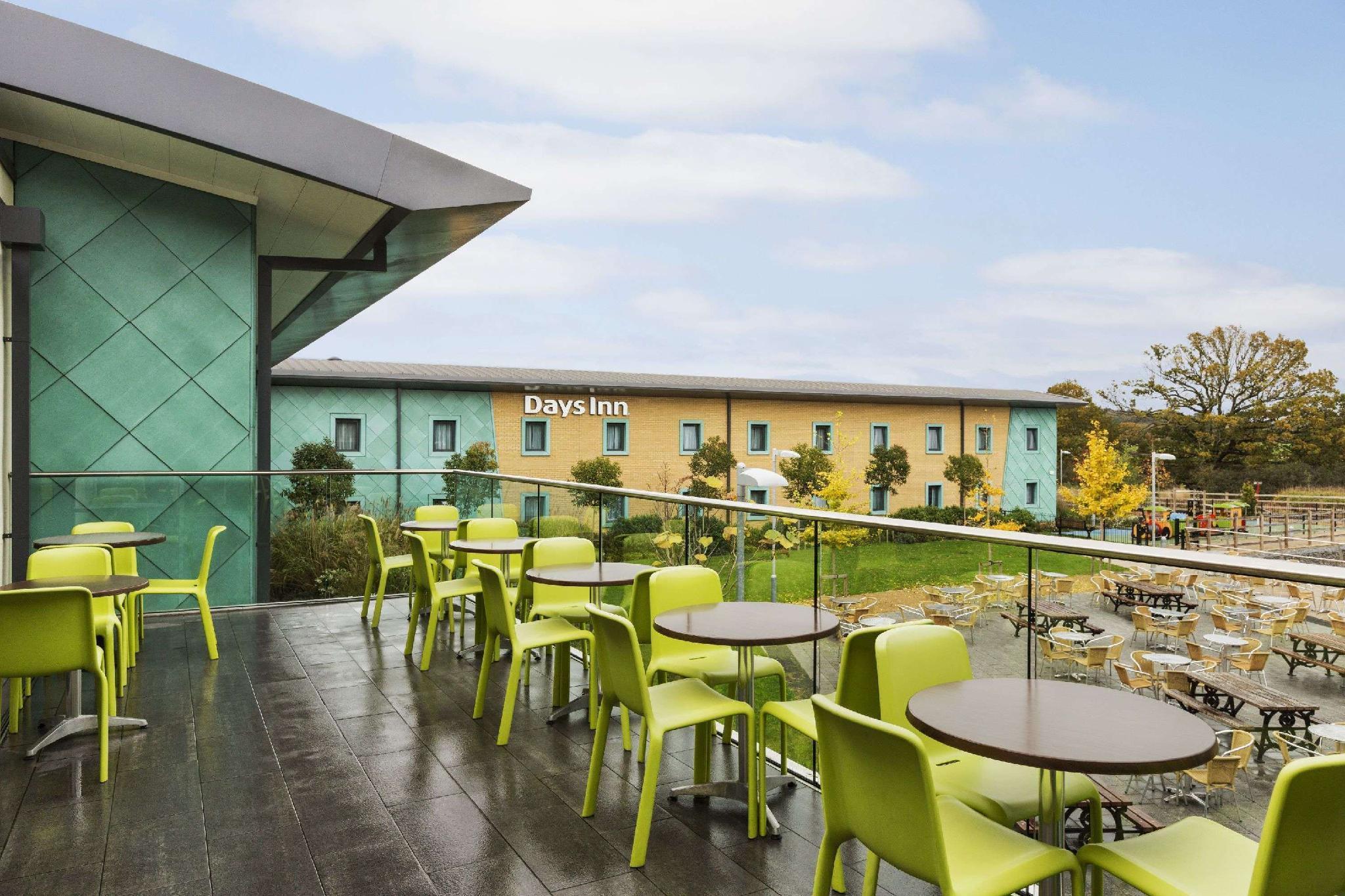 Ramada By Wyndham Cobham Hotel Cobham  Luaran gambar