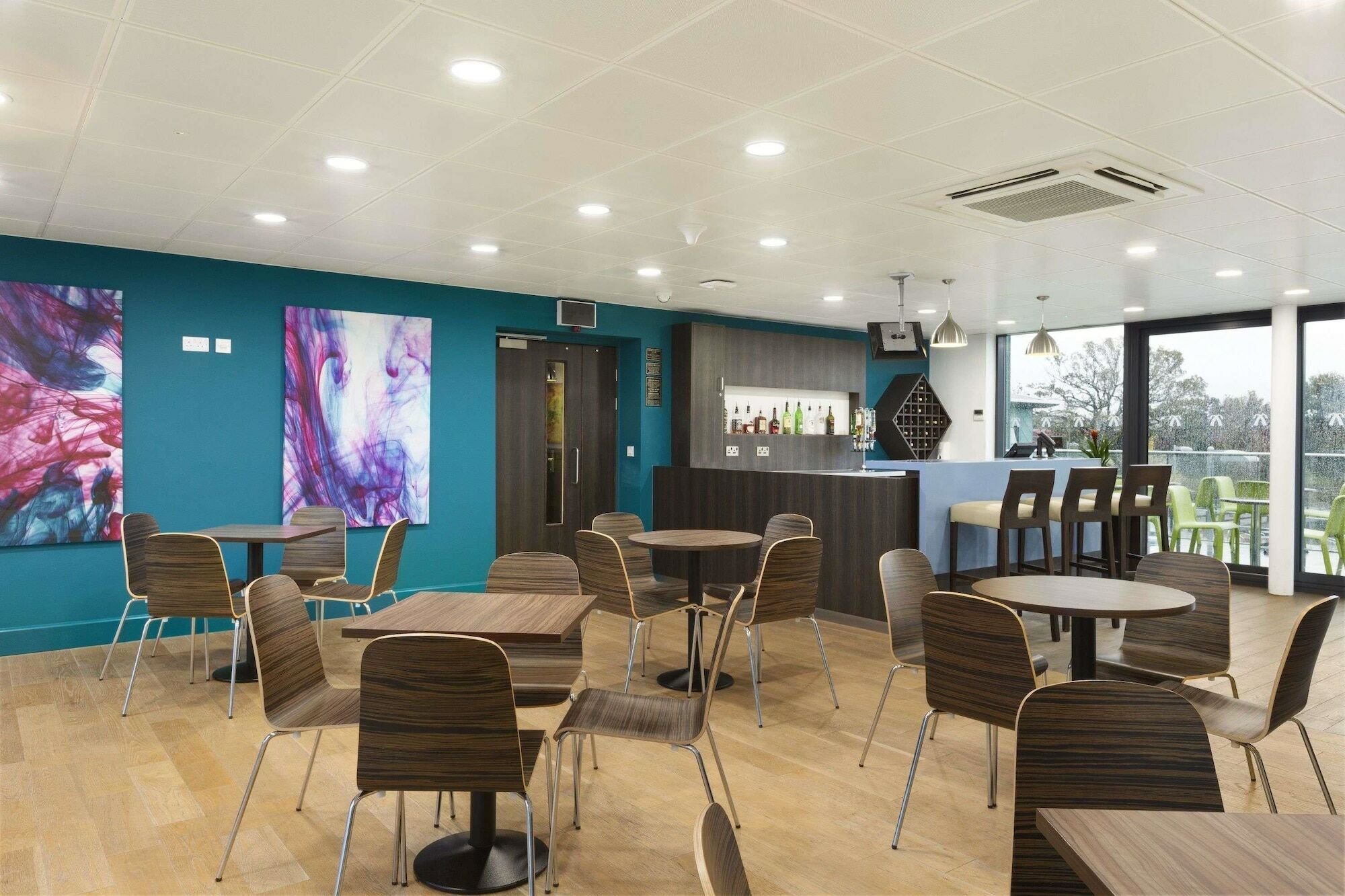 Ramada By Wyndham Cobham Hotel Cobham  Luaran gambar